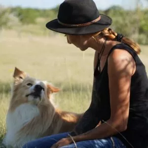 Hundeerziehung, bellende Hunde und wie der Hundehalter die Erziehung von Hunden beeinflusst